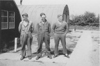 Arnold with friends 1944.jpg