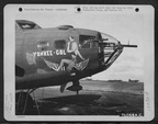 B-17F 42-29557 SO*S,"YANKEE GAL"