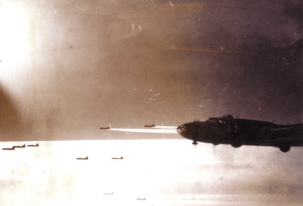 Formation - B17s, probably 1943-4 - image 3