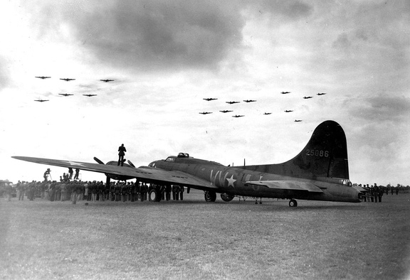 42-5086 at Maynard Smith MOH Ceremony