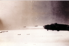 Formation - B17s, probably 1943-4 - image 2.jpg