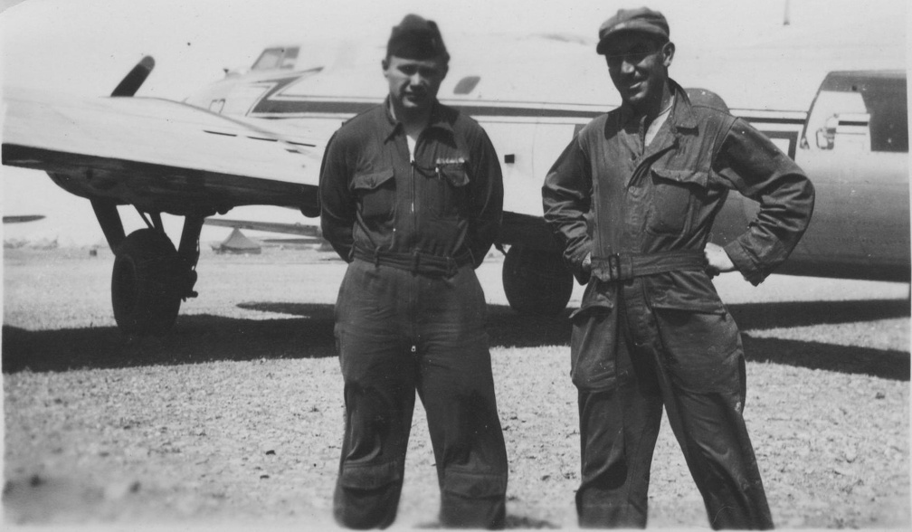 Lt Smith and Adams with Globe Trotter 1945.jpg