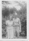 Arnold and Ruby Hinkle 1942.jpg