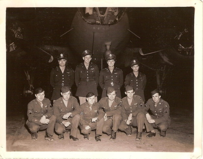 Holland crew x 005 unidentified B-17F