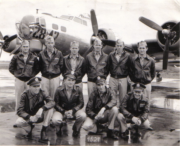 384th During WWII / 547th Bomb Squadron (Heavy) / Max Levine Crew ...