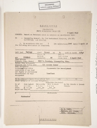 1945-04-06 305 S-1 1584-18-042