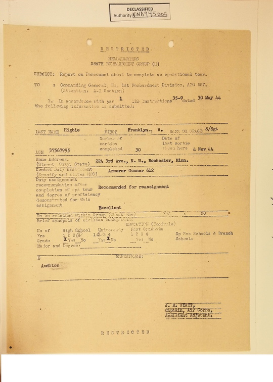 1944-11-04 219 S-1 1586-28-011