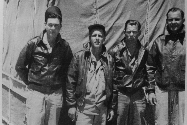 Enlisted men of the Gene Hassing crew