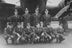 Unidentified crew in front of a B-17F