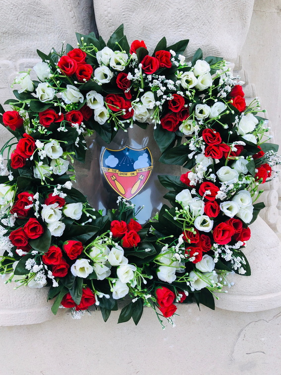 Junket XI -- Madingley -- memorial wreath close-up