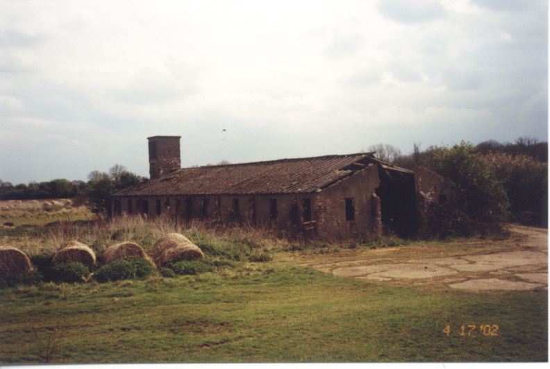 546th Bomb Sqn Shower Hut 2.jpg