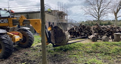 Telehandler moves huge trunk