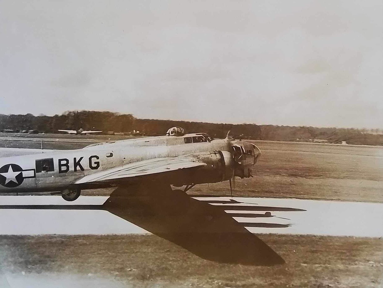 B-17G 44-6476.jpg